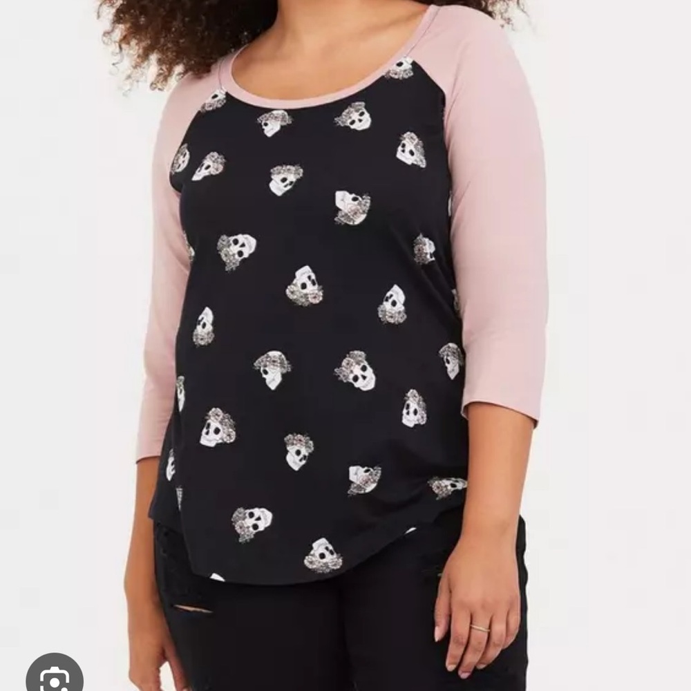 💀💐 Black Flower Crown Skull Raglan Classic Fit Tee 💀💐